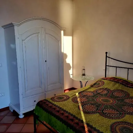 Farm stay Podere Staffa *